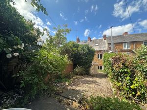 Photo 25- click for photo gallery